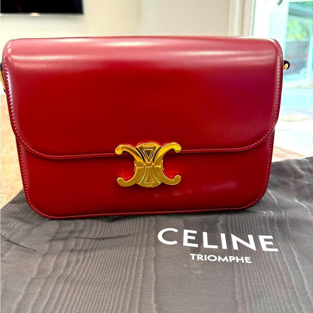 *NEW* Fall 2024 Celine Classic Triomphe bag in shiny calfskin (Burgundy)